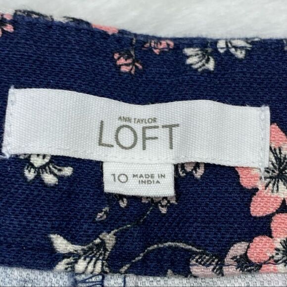 Ann Taylor LOFT Riviera Floral Woven Flat Front Shorts Size 10 Blue - Picture 7 of 10